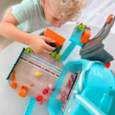 ست ۳ در ۱ اسباب بازی کلینیک و نگهداری حیوانات خانگی مدل کوله پشتی ووپی به همراه سگ پولیشی در ال آی تویز