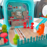 ست ۳ در ۱ اسباب بازی کلینیک و نگهداری حیوانات خانگی مدل کوله پشتی ووپی به همراه سگ پولیشی در ال آی تویز