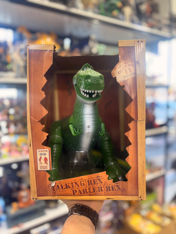عروسک سخنگو رکس شخصیت داستان اسباببازی Talking Rex Toy Story Figure با قابلیت پخش ۱۱ جمله در فروشگاه ال آی تویز